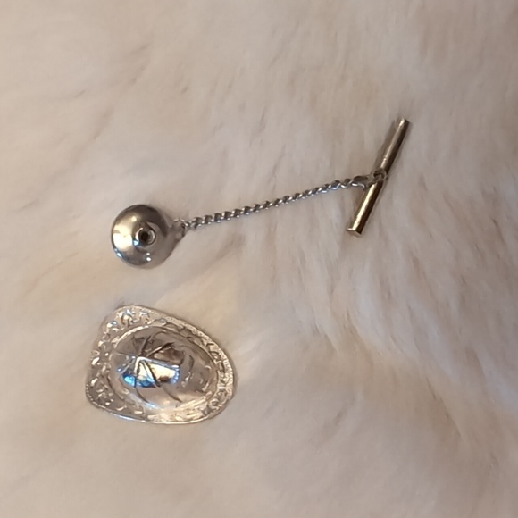 Silver Toned Firefighters Hat Tie Pin - Picture 11 of 12